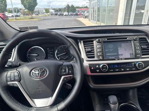 Walnut 2018 Toyota Highlander Limited Platinum