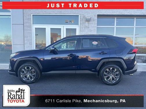 2022 Toyota RAV4 Hybrid XLE Premium