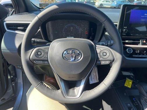 2026 Toyota Corolla Cross SE