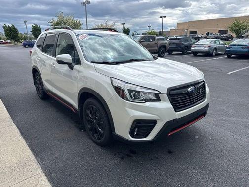 Crystal White Pearl 2020 Subaru Forester Sport