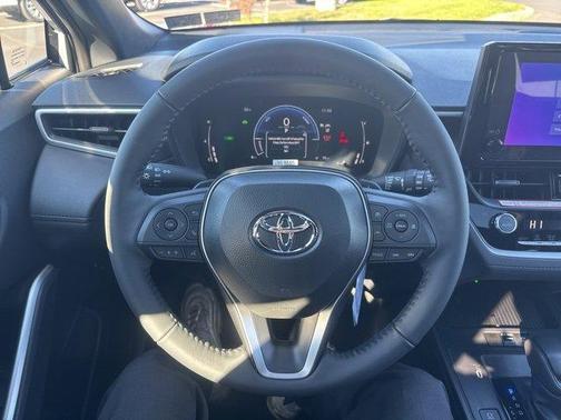 2026 Toyota Corolla Cross SE