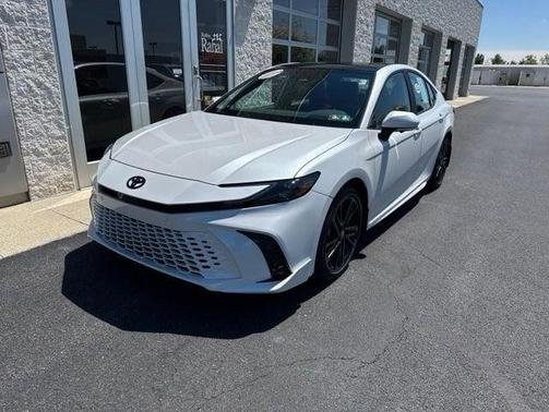 Wind Chill Pearl 2026 Toyota Camry XSE