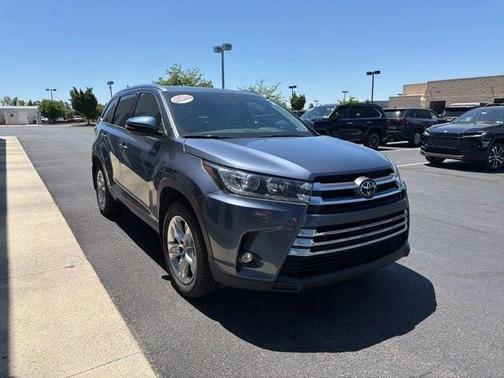 Shoreline Blue Pearl 2019 Toyota Highlander Limited