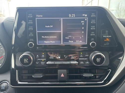 2022 Toyota Highlander L