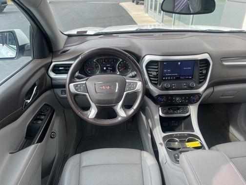 2021 GMC Acadia AWD SLT