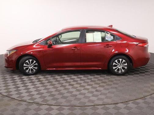 2022 Toyota Corolla Hybrid LE