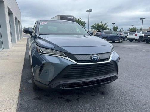 2022 Toyota Venza LE