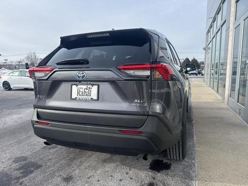 2024 Toyota RAV4 Hybrid XLE