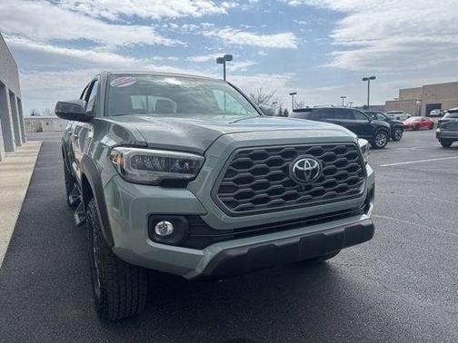 2023 Toyota Tacoma TRD Sport