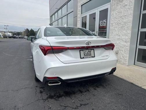 Wind Chill Pearl 2020 Toyota Avalon Limited