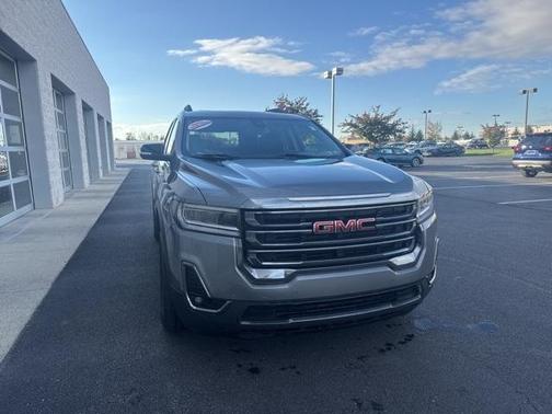 2021 GMC Acadia AWD AT4