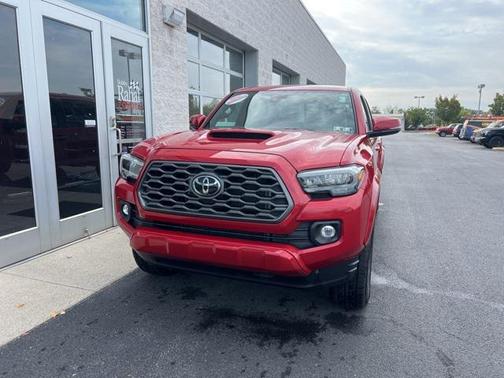 2022 Toyota Tacoma TRD Sport