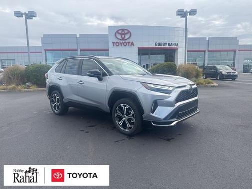 2025 Toyota RAV4 Hybrid SE