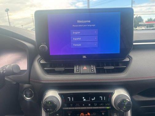 2025 Toyota RAV4 Hybrid SE