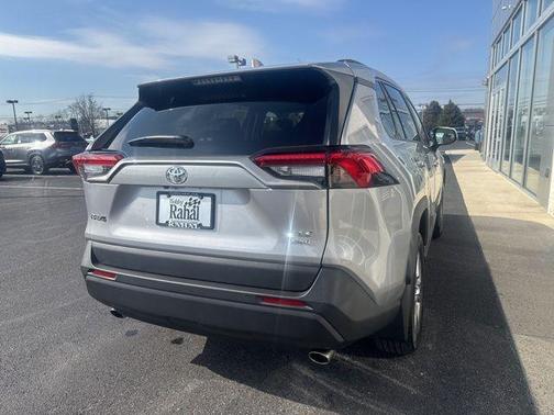 2023 Toyota RAV4 XLE