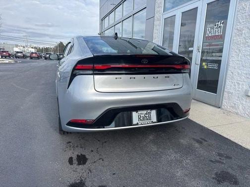 2024 Toyota Prius XLE