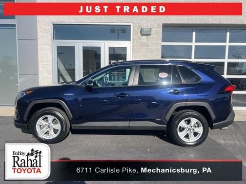 2021 Toyota RAV4 Hybrid XLE