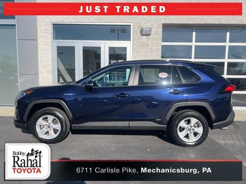 2021 Toyota RAV4 Hybrid XLE