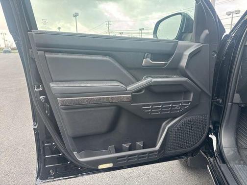 2025 Toyota Tacoma Hybrid Limited