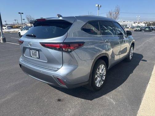 2024 Toyota Highlander Limited