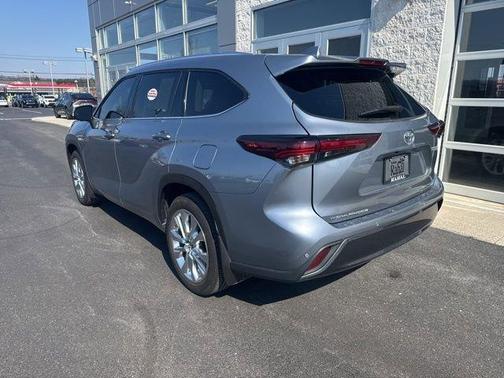 2024 Toyota Highlander Limited