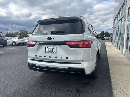 2024 Toyota Sequoia Platinum