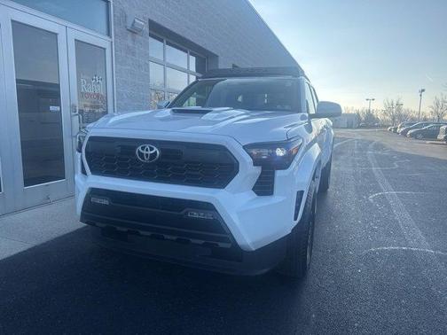 2024 Toyota Tacoma TRD Sport