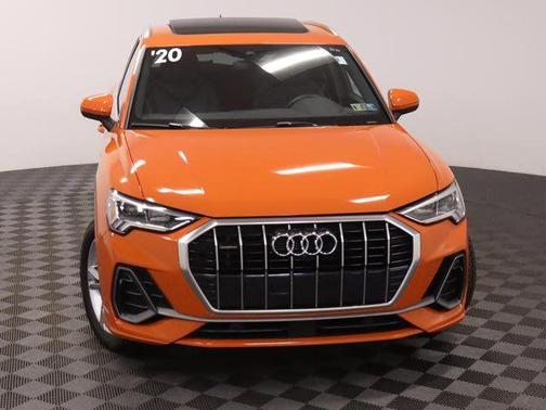 2020 Audi Q3 45 S line Prestige