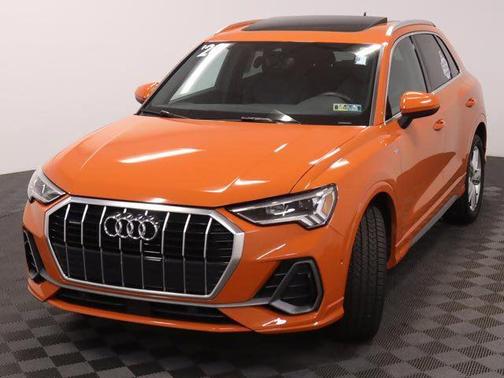 2020 Audi Q3 45 S line Prestige