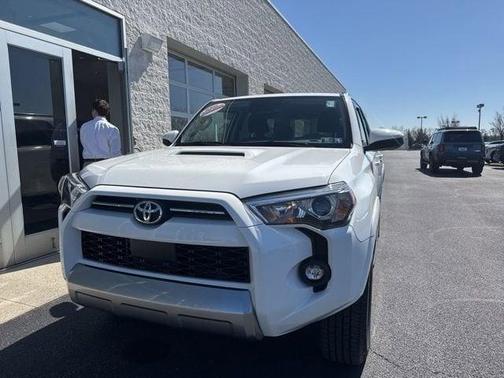 2023 Toyota 4Runner TRD Off Road