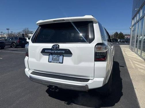 2023 Toyota 4Runner TRD Off Road