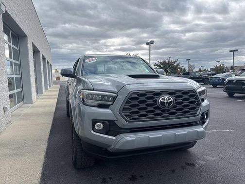 2020 Toyota Tacoma TRD Sport