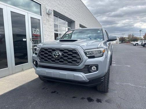 2020 Toyota Tacoma TRD Sport