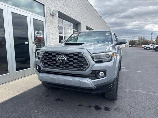 2020 Toyota Tacoma TRD Sport