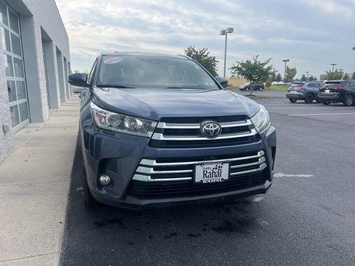 2018 Toyota Highlander Limited Platinum