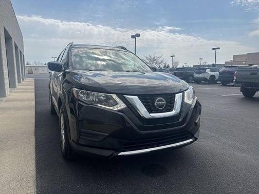 2019 Nissan Rogue S