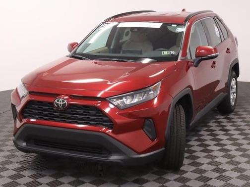 2020 Toyota RAV4 LE