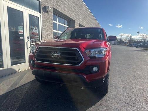 2022 Toyota Tacoma SR5
