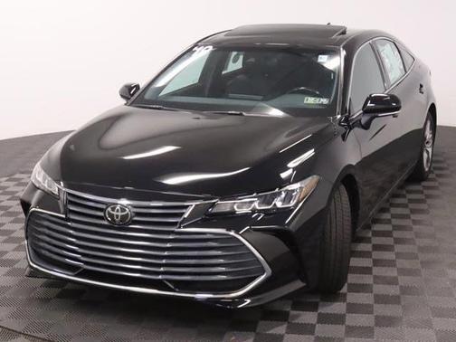 2019 Toyota Avalon XLE