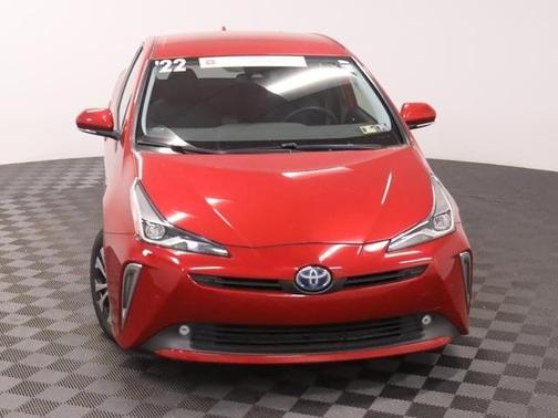 2022 Toyota Prius LE