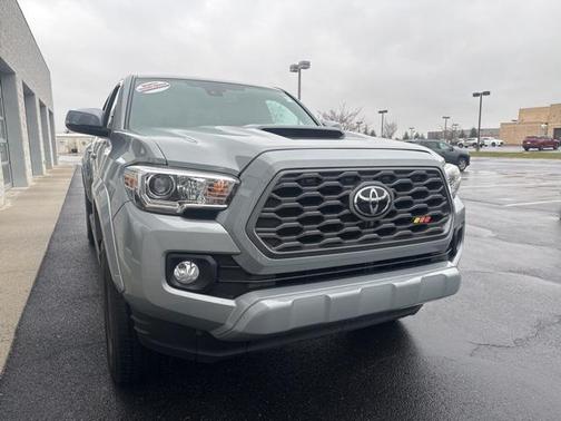 2021 Toyota Tacoma TRD Sport