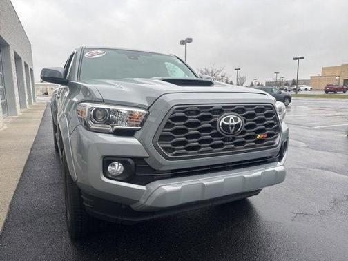 2021 Toyota Tacoma TRD Sport