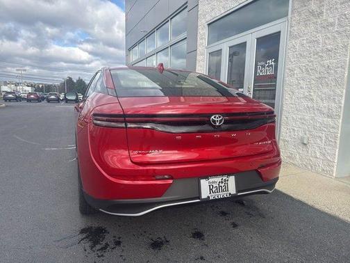 2023 Toyota Crown Platinum