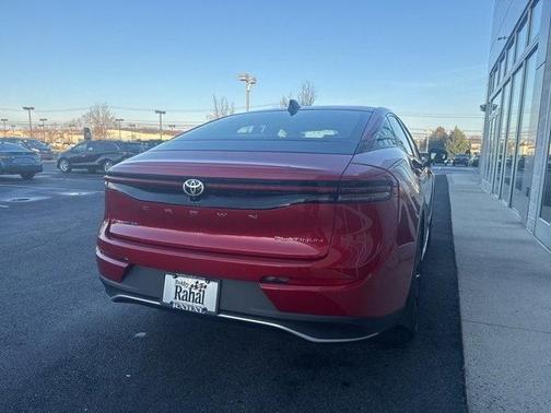 2025 Toyota Crown Platinum