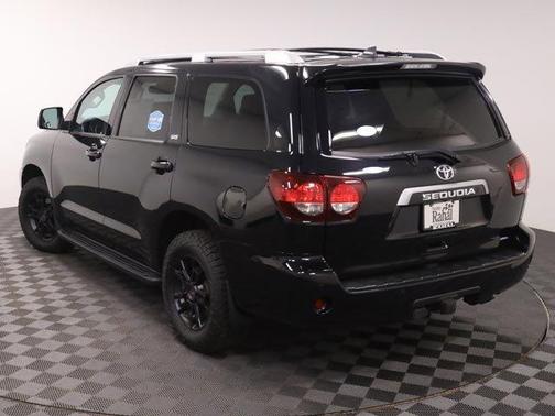 2020 Toyota Sequoia SR5