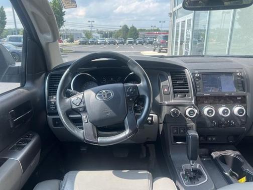 2020 Toyota Sequoia SR5