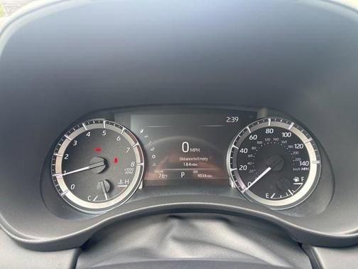 Celestial Silver Metallic 2024 Toyota Highlander LE