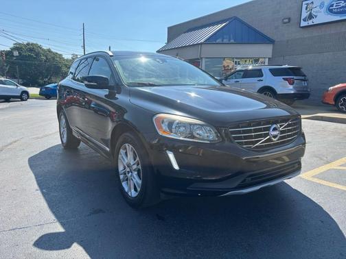 2016 Volvo XC60 T5 Drive-E Premier