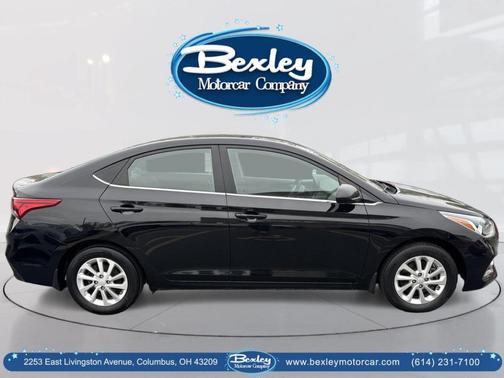 2022 Hyundai Accent SEL