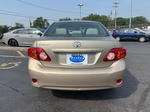 2010 Toyota Corolla LE